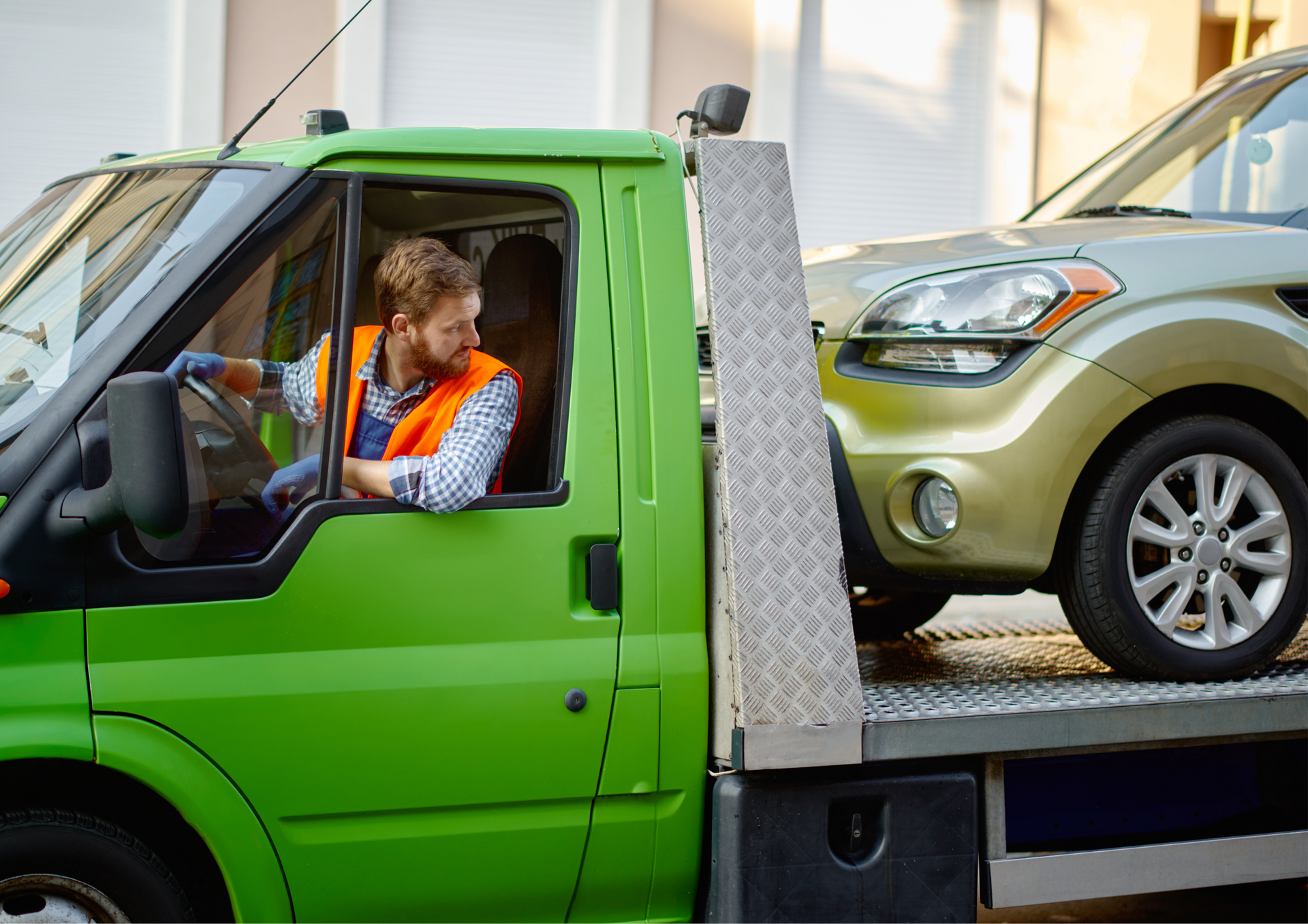 Quick Response in Car Recovery: Safety & Minimising Delays